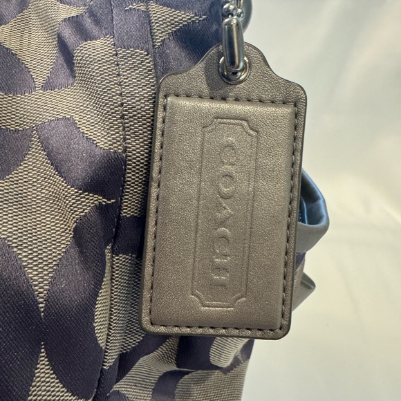 Coach Parker OP Art Bag - Picture 4 of 15